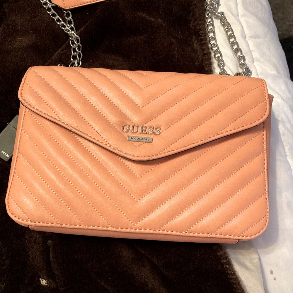 New with tags Guess Blairesville flap handbag crossbody.